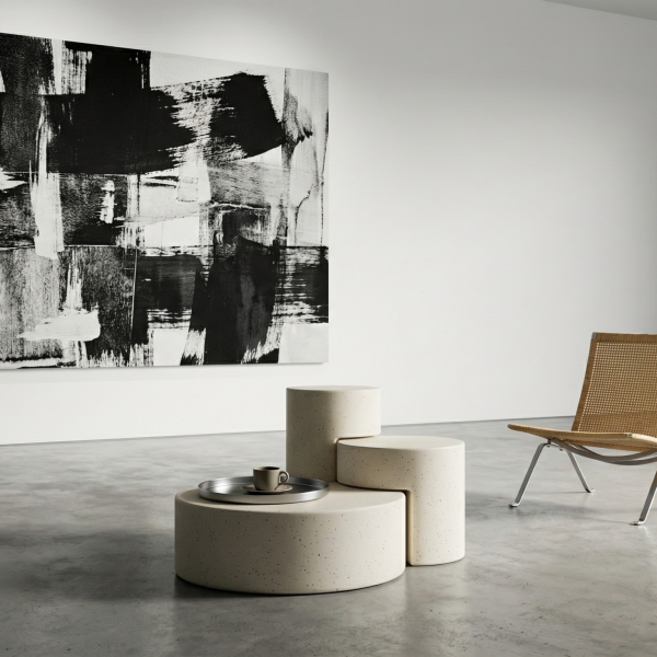 Triangle Hafif Beton Sehpa