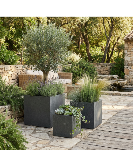 Angular - Hafif Beton Saksı Angular - Hafif Beton Saksı