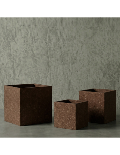 Angular Hafif Beton Saksı Angular Hafif Beton Saksı
