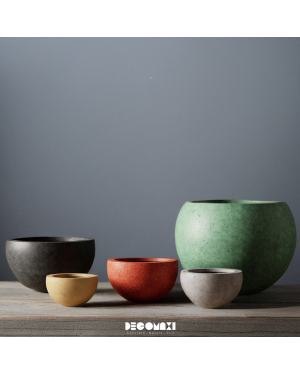 Medio - Hafif Beton Saksı