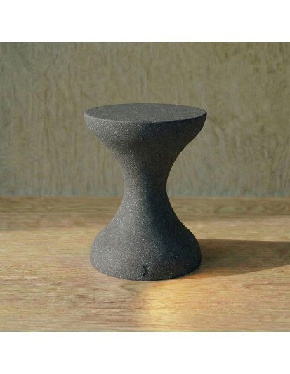 FLOW Hafif Beton Yan Sehpa FLOW Hafif Beton Yan Sehpa