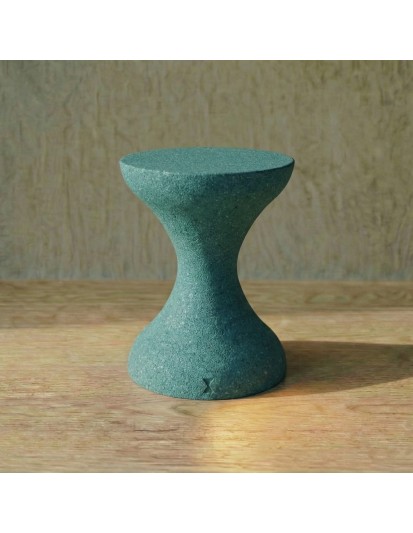 FLOW Hafif Beton Yan Sehpa FLOW Hafif Beton Yan Sehpa